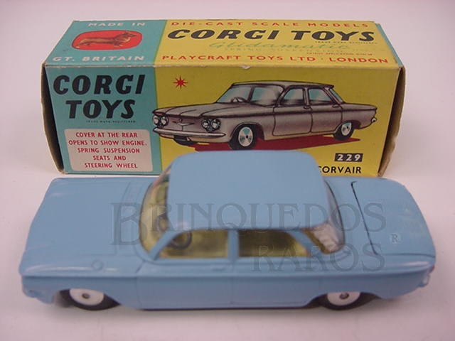 Brinquedo antigo Chevrolet Corvair