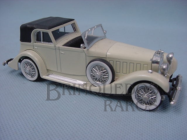 Brinquedo antigo Hispano Suiza T12 1934
