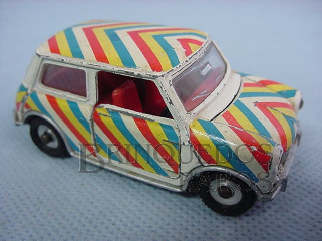 Brinquedo antigo Mini Minor Década de 1960