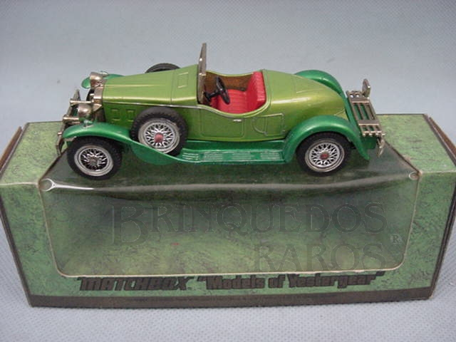 Brinquedo antigo 1931 Stutz Bearcat Yesteryear