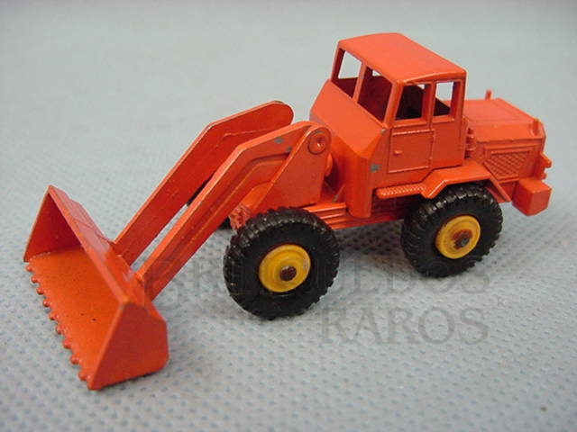 Brinquedo antigo Hatra Tractor Shovel black plastic Regular Wheels laranja
