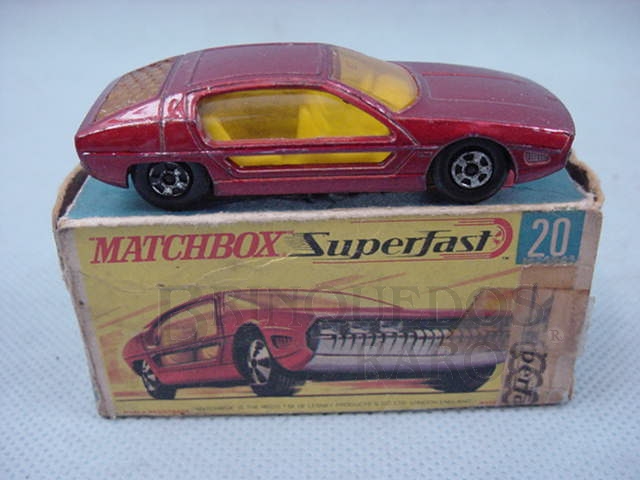 Brinquedo antigo Lamborghini Marzal Superfast Transitional Weels vermelho metálico