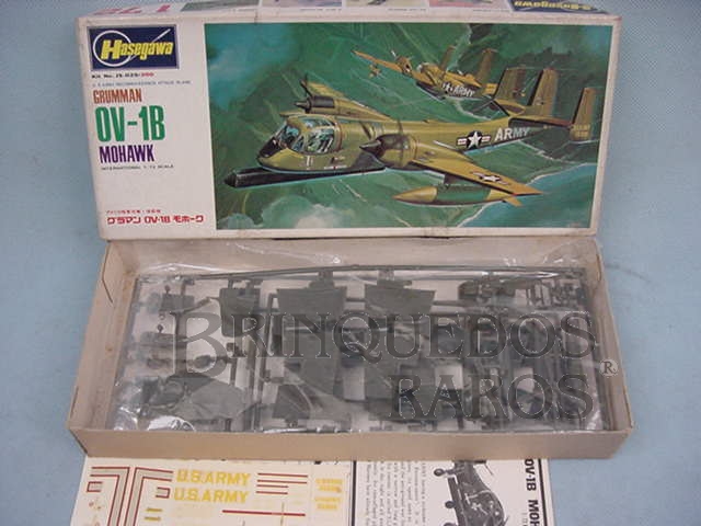 Brinquedo antigo Avião Grumman OV-1B Mohawk