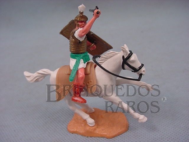 Brinquedo antigo Soldado Romano a cavalo com espada e escudo