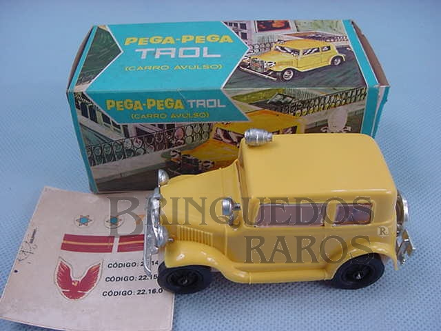 Brinquedo antigo Carro avulso para Pega Pega Trol amarelo Adesivos ainda por colar