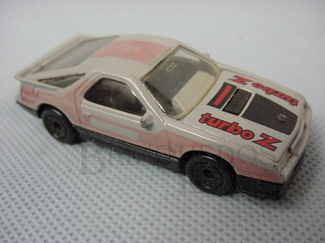 Brinquedo antigo Dodge Daytona Turbo Z Superfast