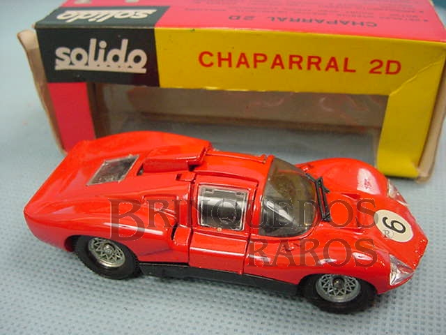 Brinquedo antigo Chaparral 2D vermelho Fabricado pela Brosol Solido brésilienne Datado 11-1967