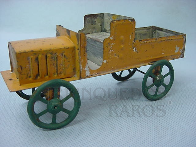 Brinquedo antigo Caminhão com 15,00 cm de comprimento Década de 1920
