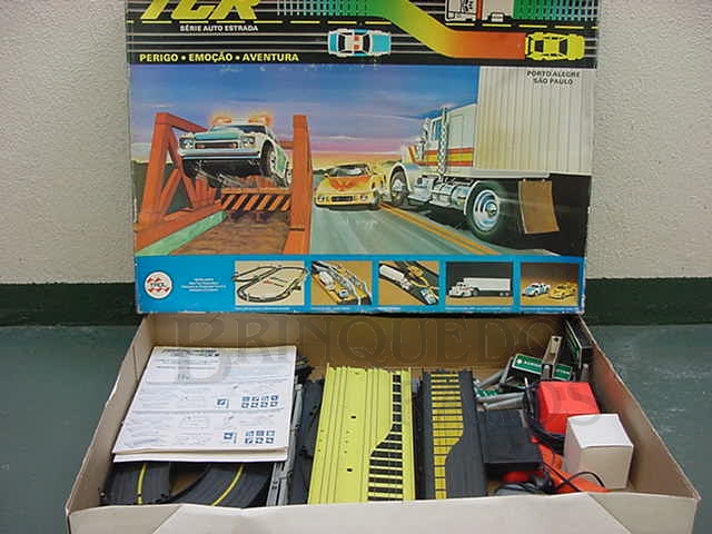 Brinquedo antigo Conjunto TCR Série Auto Estrada Porto Alegre São Paulo Década de 1980