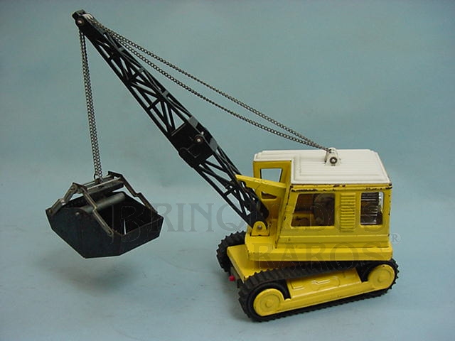 Brinquedo antigo Guindaste Escavadeira com esteiras 30,00 cm de altura Década de 1970
