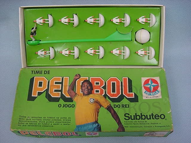 Brinquedo antigo PeleBol O Jogo do Rei fabricado sob licença de Subbuteo Sports Game Ltd. Time do Santos Ano 1978