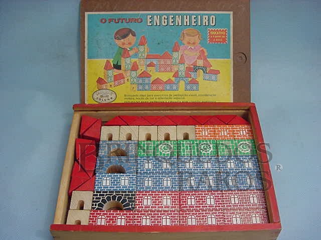 Brinquedo antigo Conjunto de Montar Futuro Engenheiro completo Década de 1970