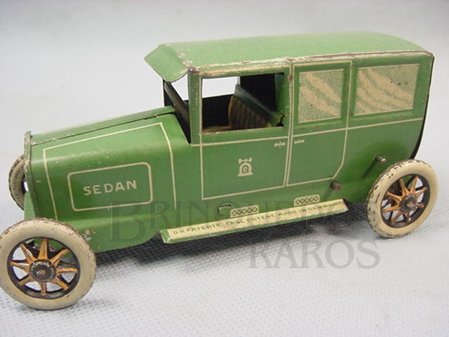 Brinquedo antigo Carro Limousine Sedan com 14,00 cm de comprimento Ano 1929