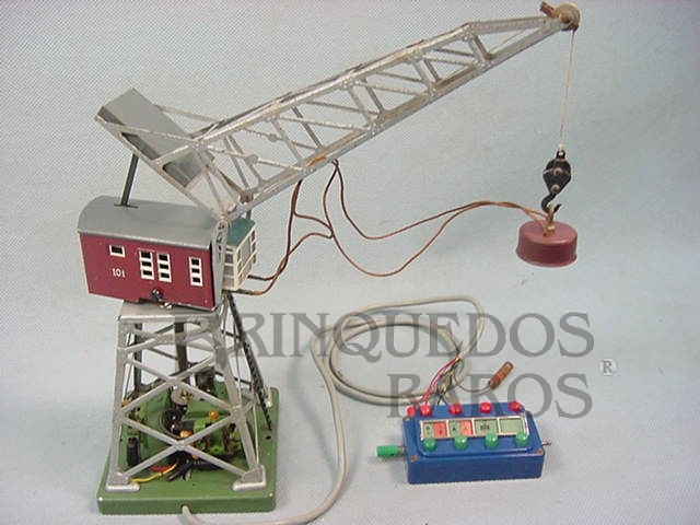 Brinquedo antigo Torre com Guindaste eletromagnético 30,00 cm de altura Dois motores Década de 1960