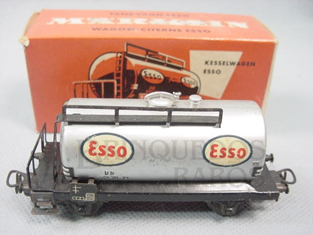Brinquedo antigo Vagão tanque de dois eixos Esso Década de 1960