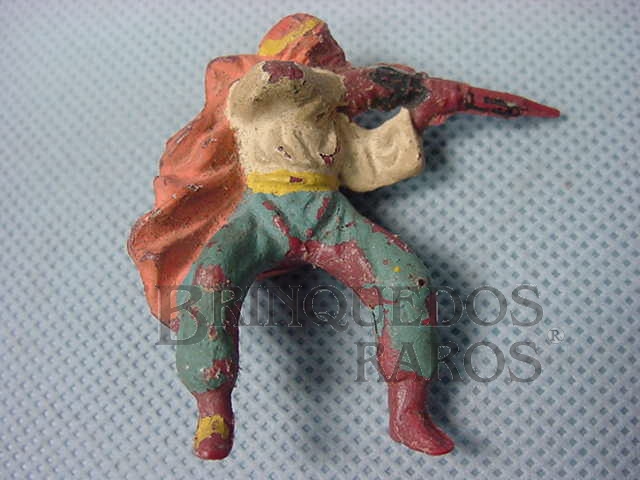 Brinquedo antigo Beduíno montado atirando com fuzil Série Lawrence da Árabia