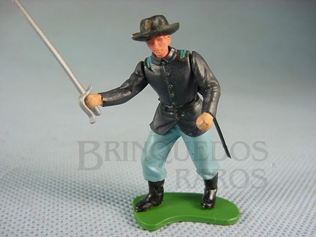 Brinquedo antigo Comandante da União a pé com Sabre Década de 1960