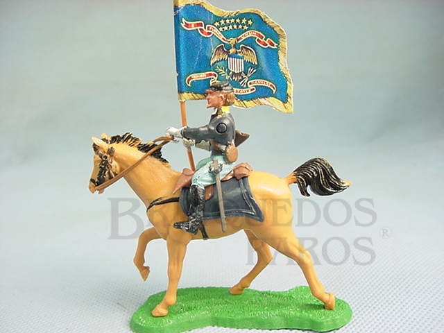 Brinquedo antigo Soldado da União a cavalo com Bandeira Década de 1960