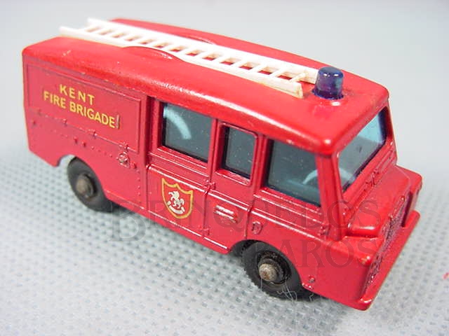 Brinquedo antigo Land Rover Fire Truck black plastic Regular Wheels Kent Fire Brigade