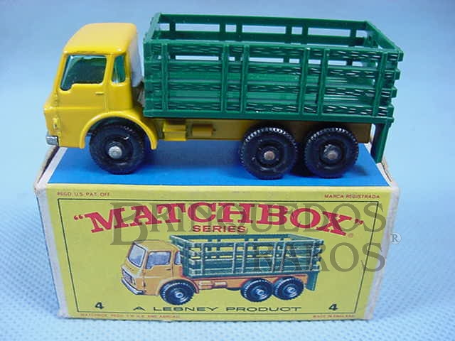 Brinquedo antigo Dodge Stake Truck black plastic Regular Wheels