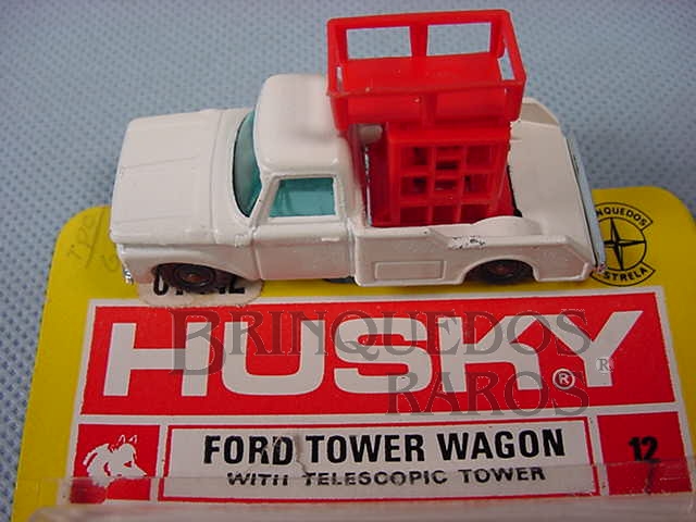 Brinquedo antigo Caminhonete Ford Tower Wagon Husky Blister aberto Importado e Distribuído pela Estrela Ano 1970