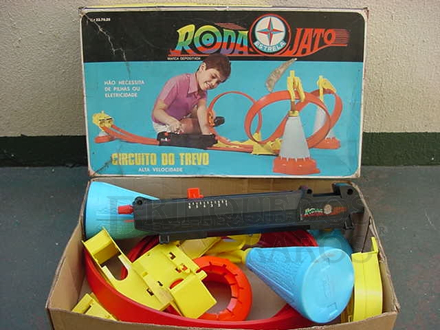 Brinquedo antigo Conjunto de pistas Roda Jato Circuito do Trevo Corgi Rockets para carros Corgi Jr perfeito estado completo com Manual de instruções sem carro Ano 1971