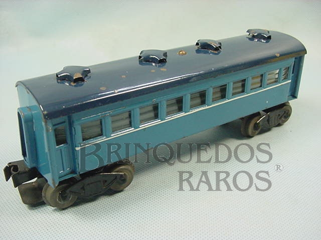 Brinquedo antigo Carro de Passageiros com 4 eixos Azul Década de 1950