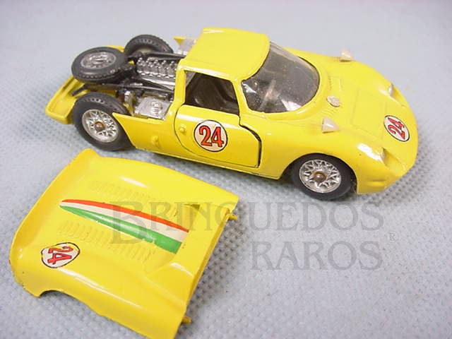Brinquedos Raros - Ferrari 330 P2 amarela Equipe Nacional Italiana