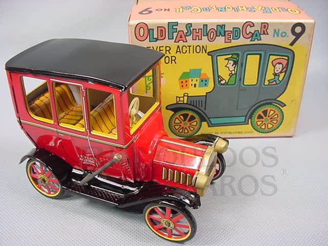 Brinquedo antigo Old Fashioned Car Nº 9 Movimento acionado por alavanca Ano 1967