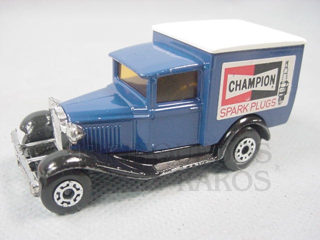 Brinquedo antigo Model A Ford Van Superfast