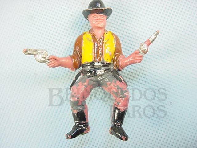 Brinquedo antigo Cowboy montado a cavalo com dois revolveres Personagem Ross Cartwright Casablanca numerado 168 Série Fazenda Ponderossa Década de 1960