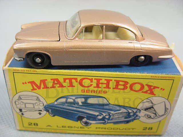 Brinquedo antigo Jaguar MK 10 black plastic Regular Wheels