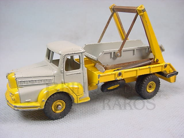 Brinquedo antigo Caminhão Caçamba Multibenne Unic Década de 1960