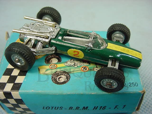 Brinquedo antigo Lotus BRM Penny Politoys Década de 1960