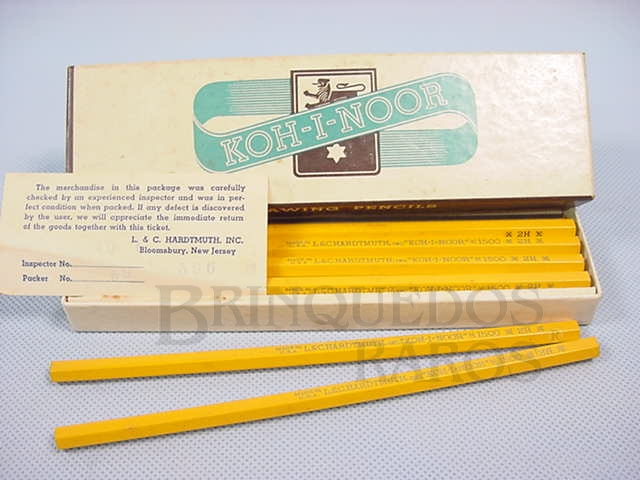 Brinquedo antigo Caixa com 12 Lápis H2 Koh-I-Noor Década de 1950