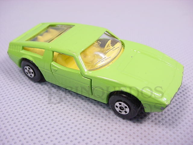 Brinquedo antigo Maserati Bora Superfast verde limão Brazilian Matchbox Inbrima 1970