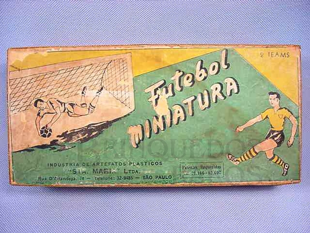 Brinquedo antigo Caixa do Jogo de Futebol de Botões Futebol Miniatura fabricado pela Santa Maria Brasil em 1958