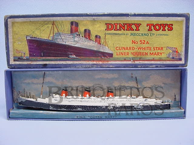 Brinquedo antigo Navio Queen Mary No 52A Década de 1930