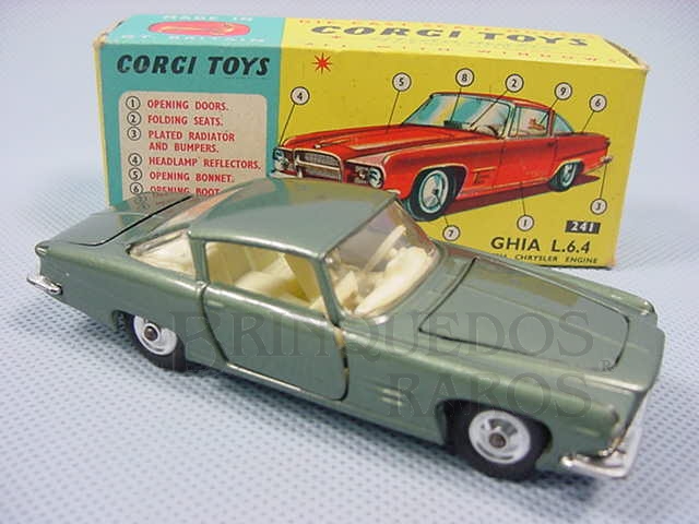 Brinquedo antigo Ghia L 6.4 with V8 Chrysler Engine and the Corgi Dog Versão verde Ano 1965