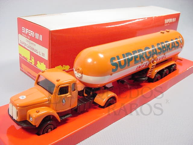 Brinquedos Raros - Cavalo Mecânico Scania Vabis L111 com Carreta