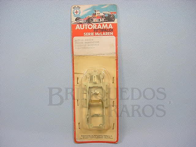 Brinquedo antigo Chassi Monobloco de Alumínio para Carros Ford GT Lola Mark III e Ford J 1:32 Embalagem Lacrada Ano 1972