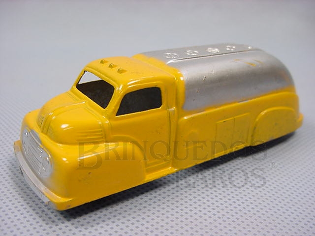 Brinquedo antigo Caminhão tanque Ford com 11,00 cm de comprimento Década de 1950