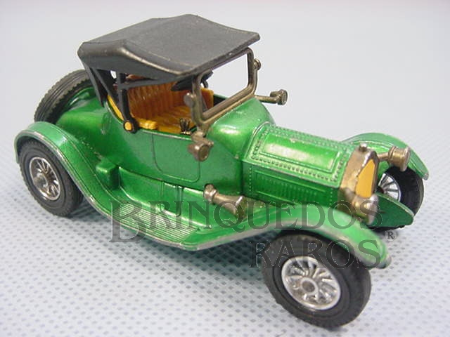 Brinquedo antigo 1913 Cadillac Yesteryear verde metálico