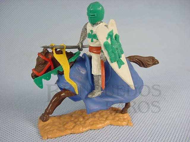 Brinquedo antigo Guerreiro Medieval a cavalo com Escudo e Lança Década de 1970