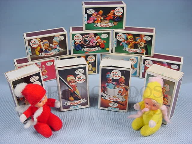 Brinquedo antigo Coleção Fofolete completa com 12 Bonecas diferentes Década de 1970