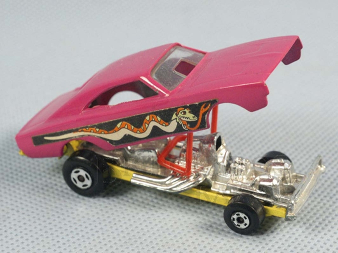 Brinquedo antigo Dodge Dragster Superfast
