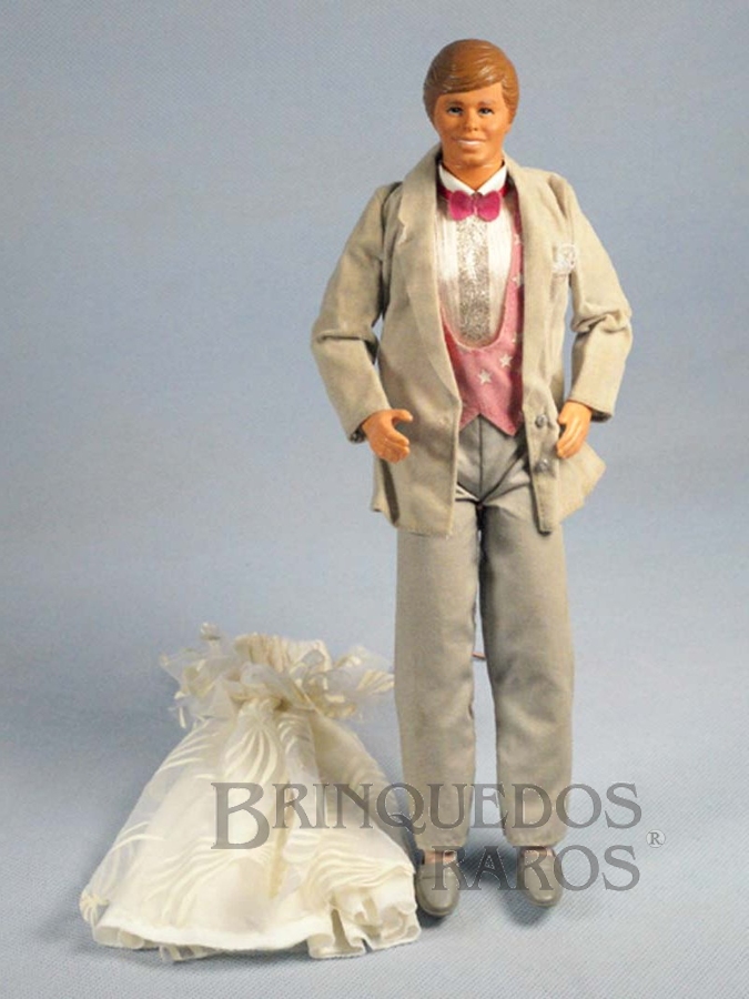 Brinquedo antigo Boneco Ken e vestido da Barbie Dream Glow Serie Década de 1980