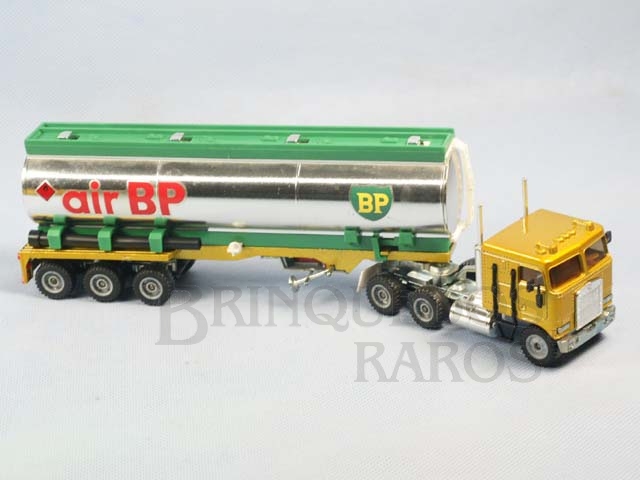 Brinquedo antigo Cavalo Mecânico Kennworth com Carreta Tanque Air BP Década de 1980