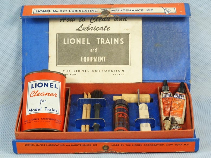 Brinquedo antigo Conjunto de Manutenção 927 Lubricating and Maintenance Kit Ano 1950 a 1953