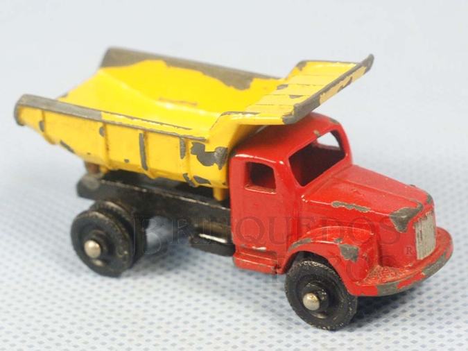 Brinquedo antigo Caminhão Basculante Scania Vabis com 7,00 cm de comprimento Década de 1960